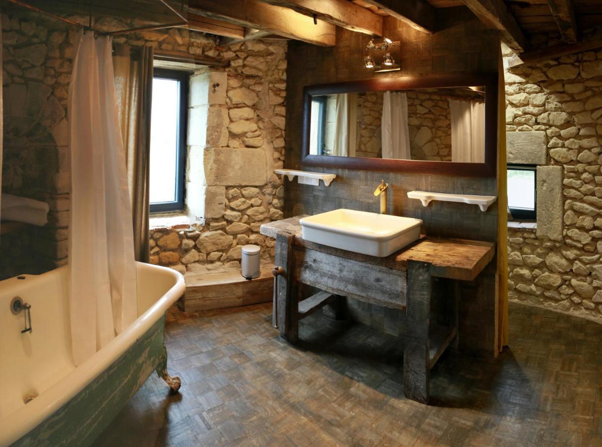 Le Moulin De La Motte Baudoin Villa Noyers-sur-Cher Exterior photo